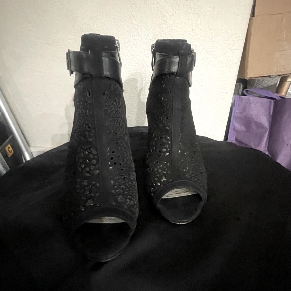 Vince Camuto Black Heeled Boots with Buckle. Sz 6.5